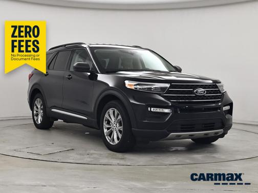 Black 2024 Ford Explorer XLT