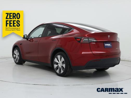 Red 2024 Tesla Model Y Long Range