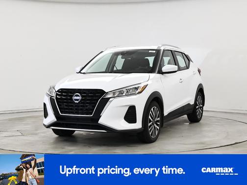 2022 Nissan Kicks SV