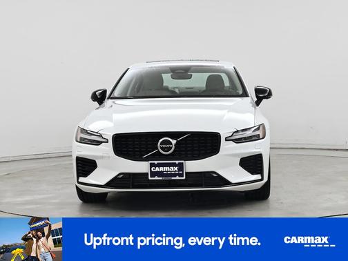 White 2024 Volvo S60 Recharge Plug-In Hybrid T8 Ultimate Dark Theme
