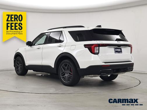 White 2026 Ford Explorer ST-Line