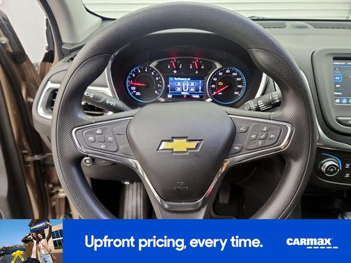 Tan 2019 Chevrolet Equinox LT
