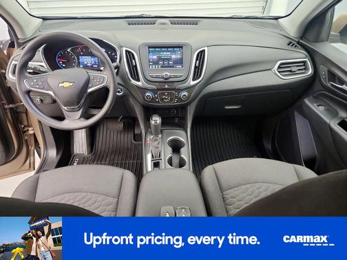 Tan 2019 Chevrolet Equinox LT