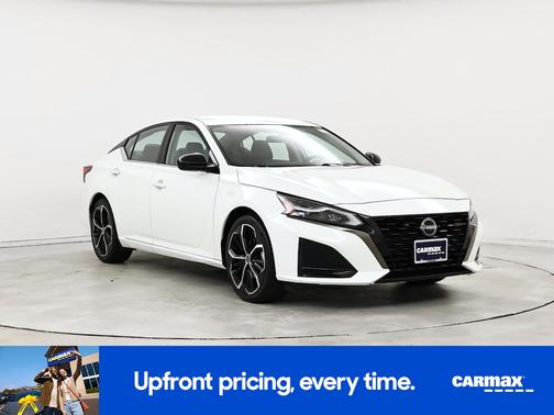 2023 Nissan Altima SR