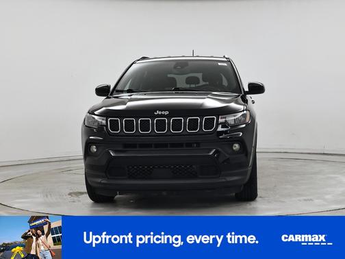 Black 2023 Jeep Compass Latitude