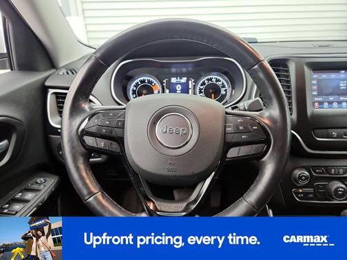 White 2021 Jeep Cherokee Altitude