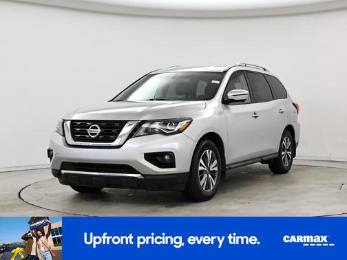 2017 Nissan Pathfinder SL