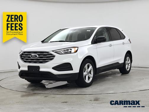 White 2021 Ford Edge SE