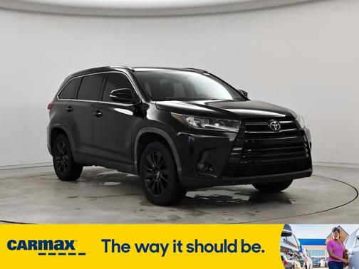 2019 Toyota Highlander SE