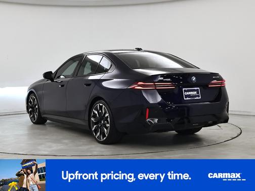Blue 2026 BMW i5 eDrive40