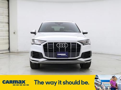 2021 Audi Q7 Premium Plus