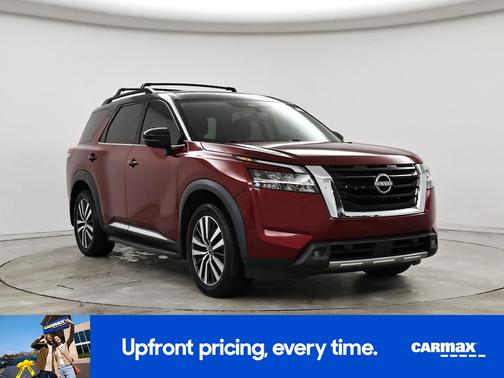 2022 Nissan Pathfinder Platinum