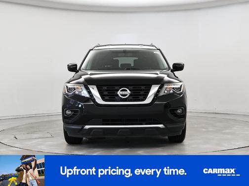 2017 Nissan Pathfinder SV
