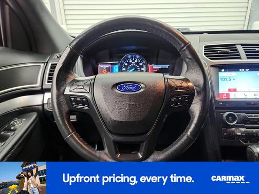 Red 2017 Ford Explorer XLT