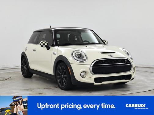 Black 2018 MINI Hardtop S