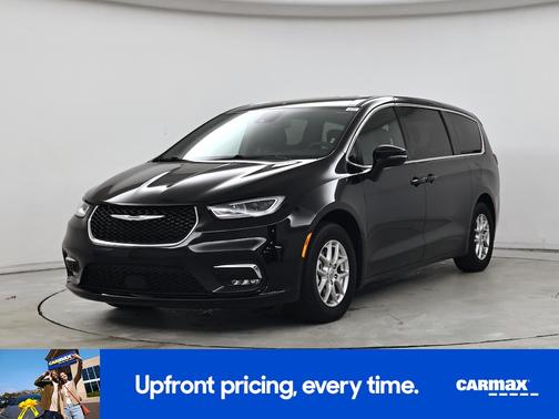 Black 2025 Chrysler Pacifica Select