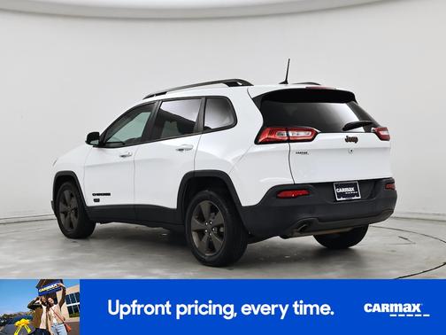 White 2017 Jeep Cherokee Latitude