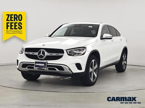 White 2023 Mercedes-Benz GLC 300