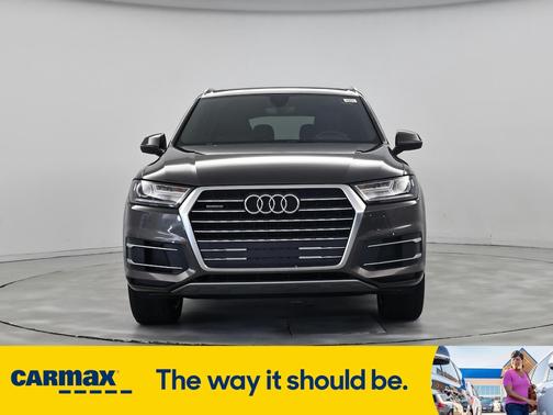 2019 Audi Q7 Premium