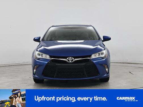 Blue 2017 Toyota Camry SE