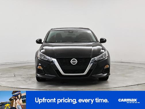 2022 Nissan Altima SV