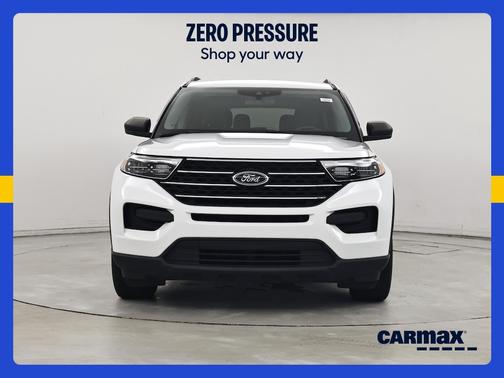 White 2021 Ford Explorer XLT