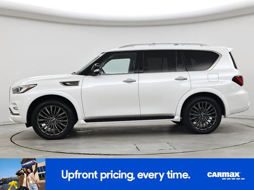 White 2023 INFINITI QX80 Premium Select