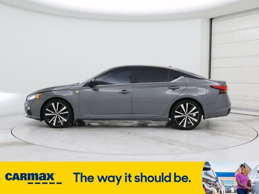 2021 Nissan Altima SR