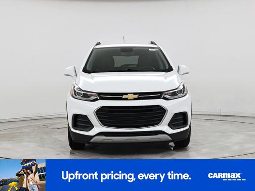 White 2020 Chevrolet Trax LT