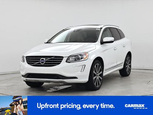 White 2017 Volvo XC60 T6 Inscription