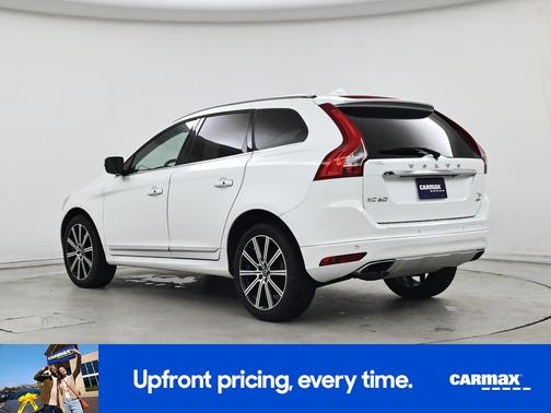 White 2017 Volvo XC60 T6 Inscription