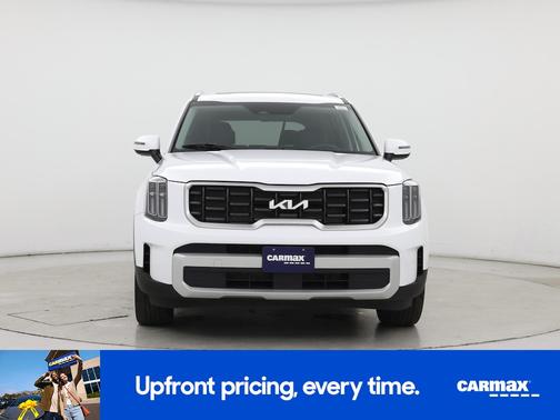 White 2025 Kia Telluride S