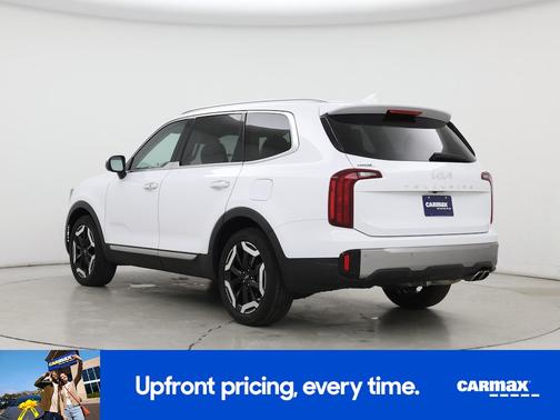 White 2025 Kia Telluride S