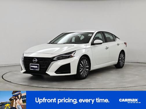 2023 Nissan Altima SV