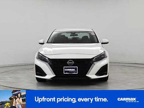 2023 Nissan Altima SV