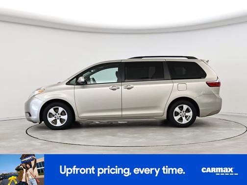 2017 Toyota Sienna LE