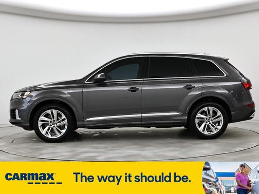 2021 Audi Q7 Premium Plus