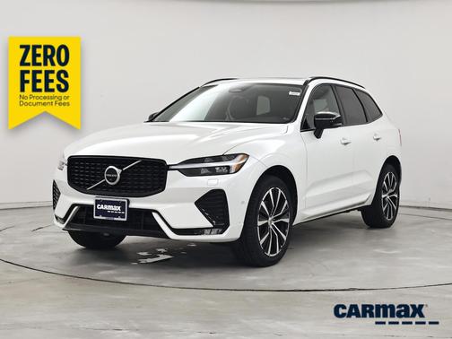 White 2023 Volvo XC60 B5 Plus Dark Theme