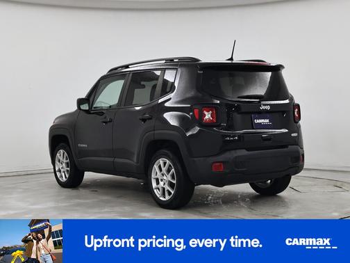 Black 2022 Jeep Renegade Latitude