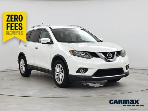 White 2015 Nissan Rogue SL
