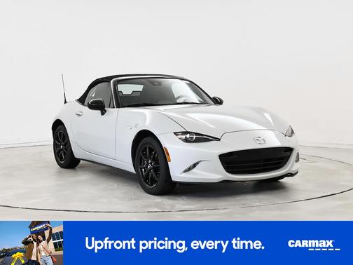 2019 Mazda MX-5 Miata Sport