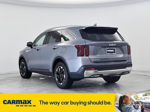 2024 Kia Sorento S