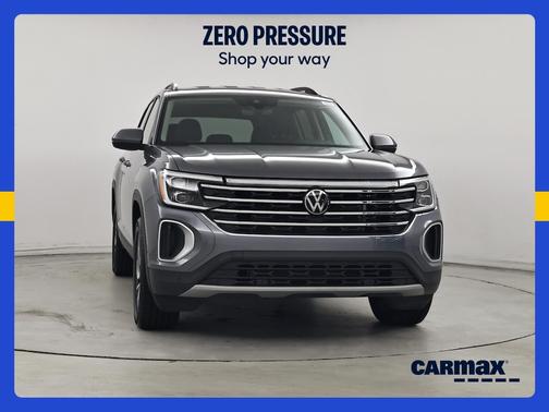 Gray 2025 Volkswagen Atlas SE