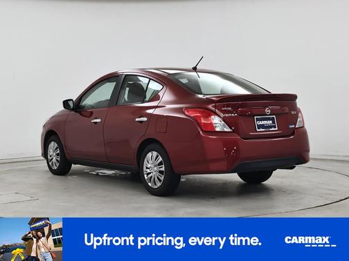 Red 2016 Nissan Versa SV