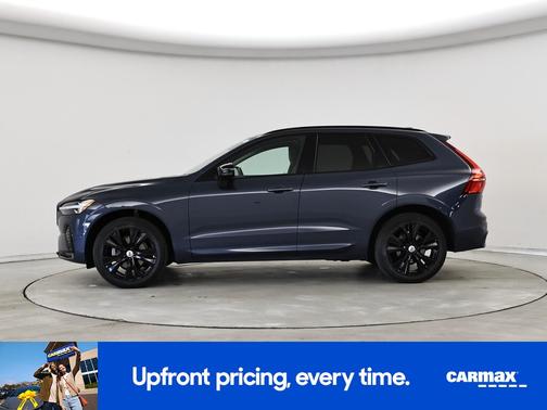 2024 Volvo XC60 B5 Plus Dark Theme
