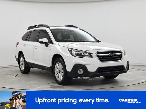 White 2019 Subaru Outback 2.5I Premium