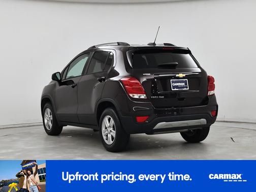 Burgundy 2022 Chevrolet Trax LT