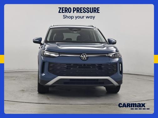 Blue 2026 Volkswagen Tiguan SE