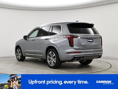 2025 Cadillac XT6 Premium Luxury