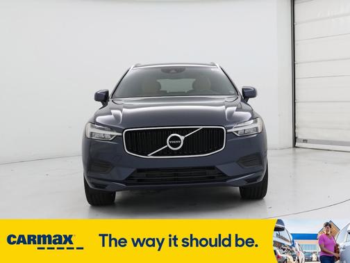 2020 Volvo XC60 T5 Momentum